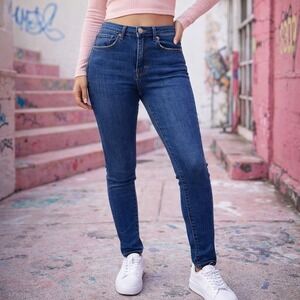 Forever 21 Women's Size 27 Blue Skinny‎ Jeans Mid Rise Stretch Denim